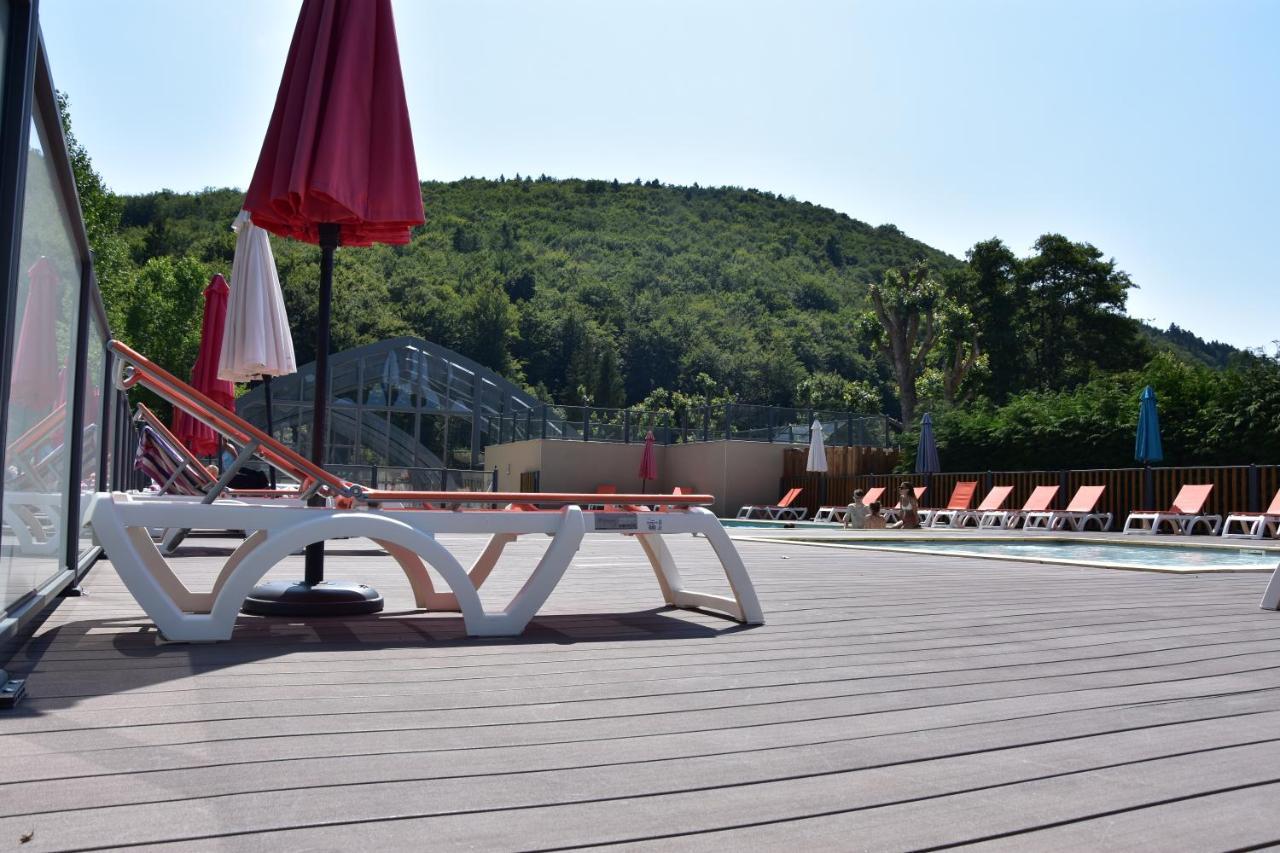 Hotel Domaine Du Lac Chambon Мурол Екстериор снимка